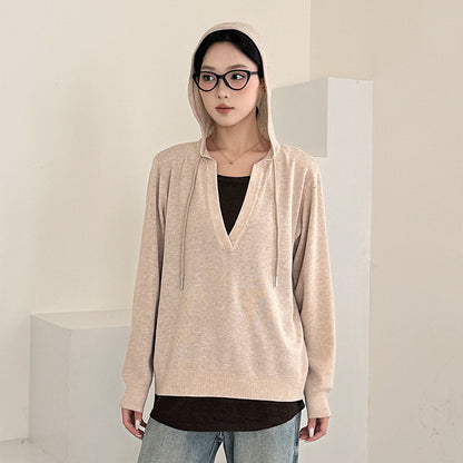 Chic Oversized Hooded Knit Sweater for Women False Two-Piece Design Loose Fit Fashionable and Youthful Casual Wear